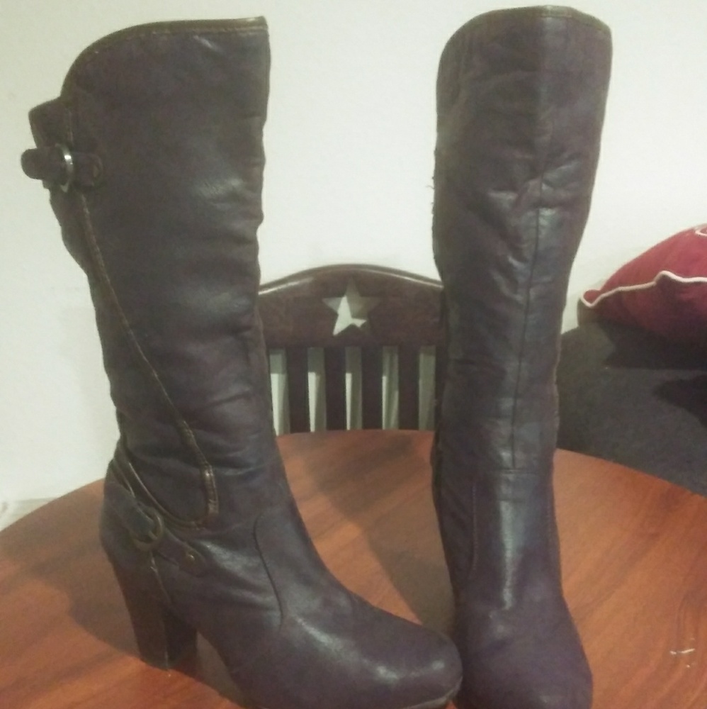 Baretraps boots